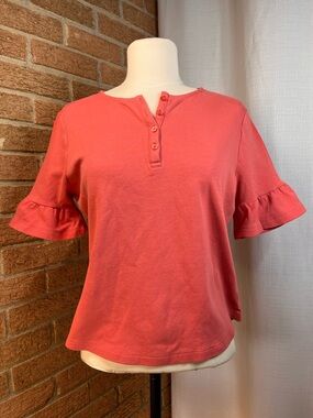 Appleseed’s Petites coral top with ruffle sleeves - medium